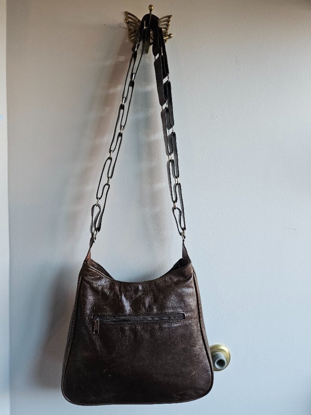Vintage Y2K Sondra Roberts Brown Leather Over the Shoulder Purse